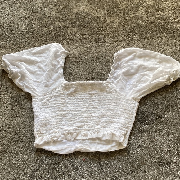 Cropped Peasant Top - Picture 4 of 4